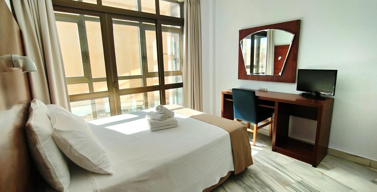 Hotel Sol Almería Esterno foto