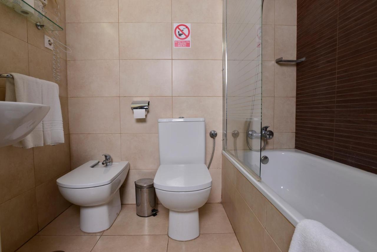 Hotel Sol Almería Esterno foto