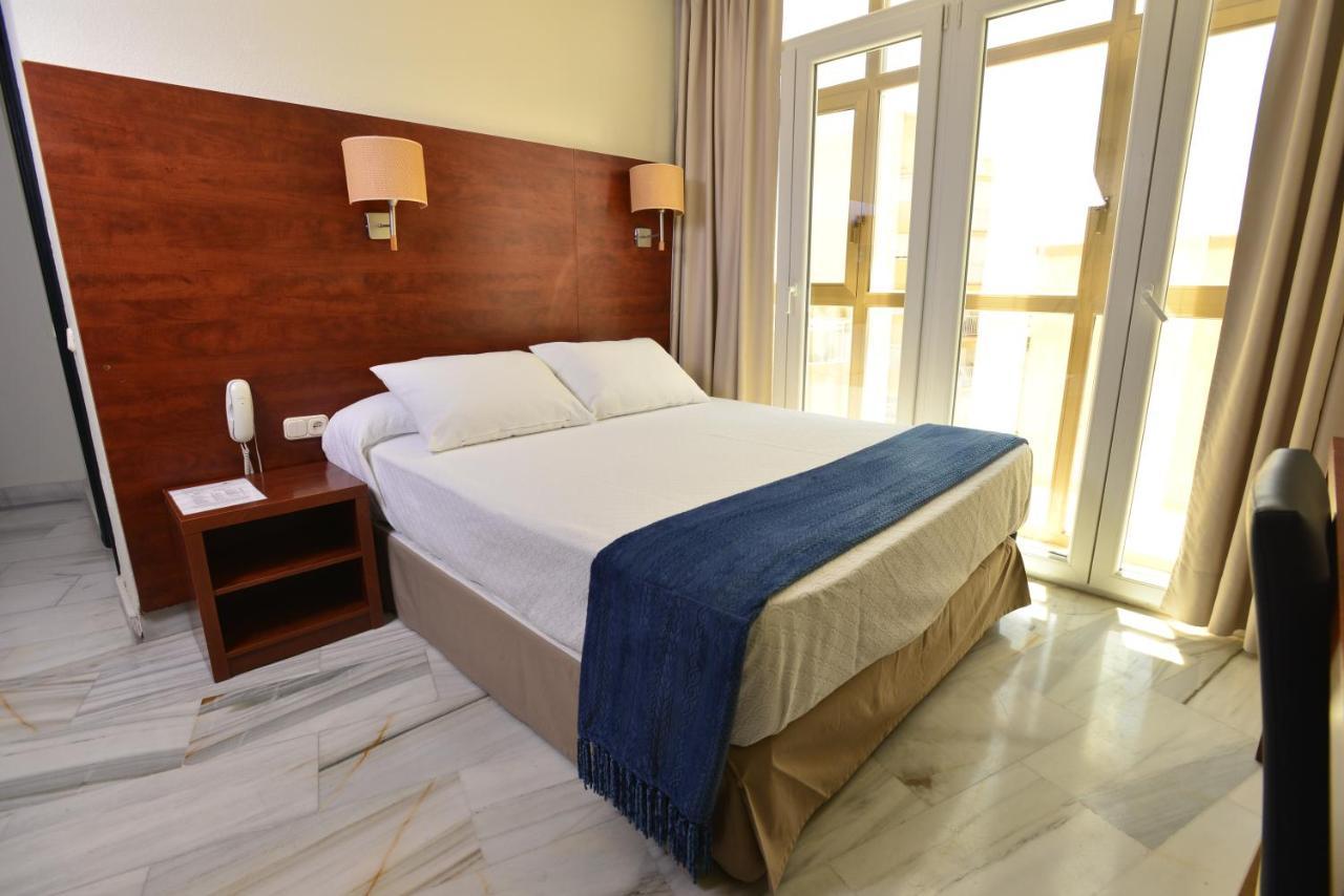Hotel Sol Almería Esterno foto
